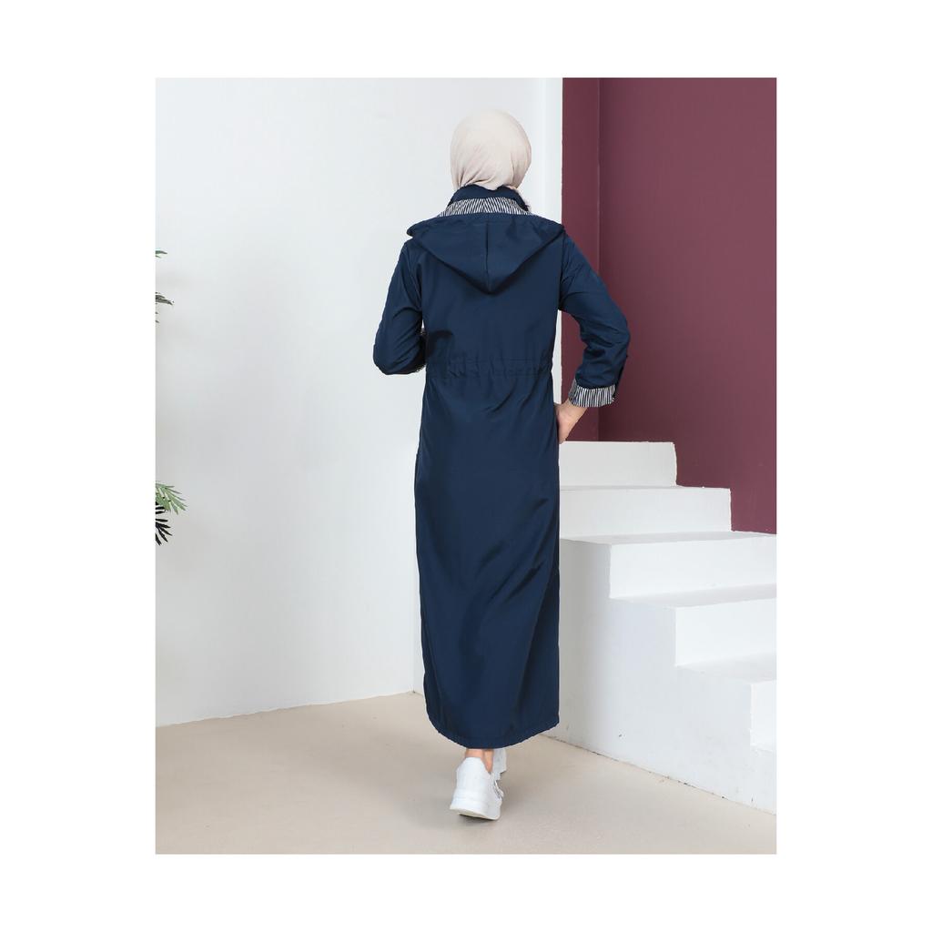 Женский тренч в полный рост