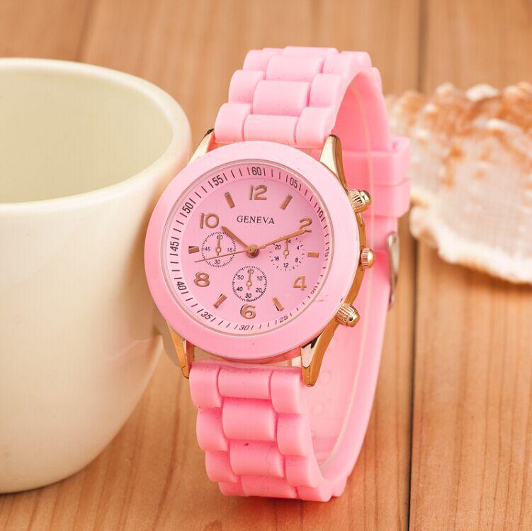 New Simple Silicone Brand Casual Quartz Watch Women Crystal Silicone Geneva Watches Wrist Watch for Girl