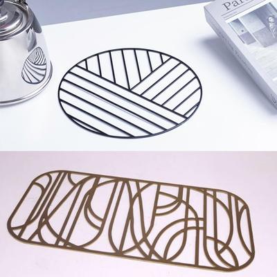 Современные металлические кованые железные изолированные подставки под тарелки для кухни, ресторана, модные металлические подставки для моделей, выставочных залов, украшений