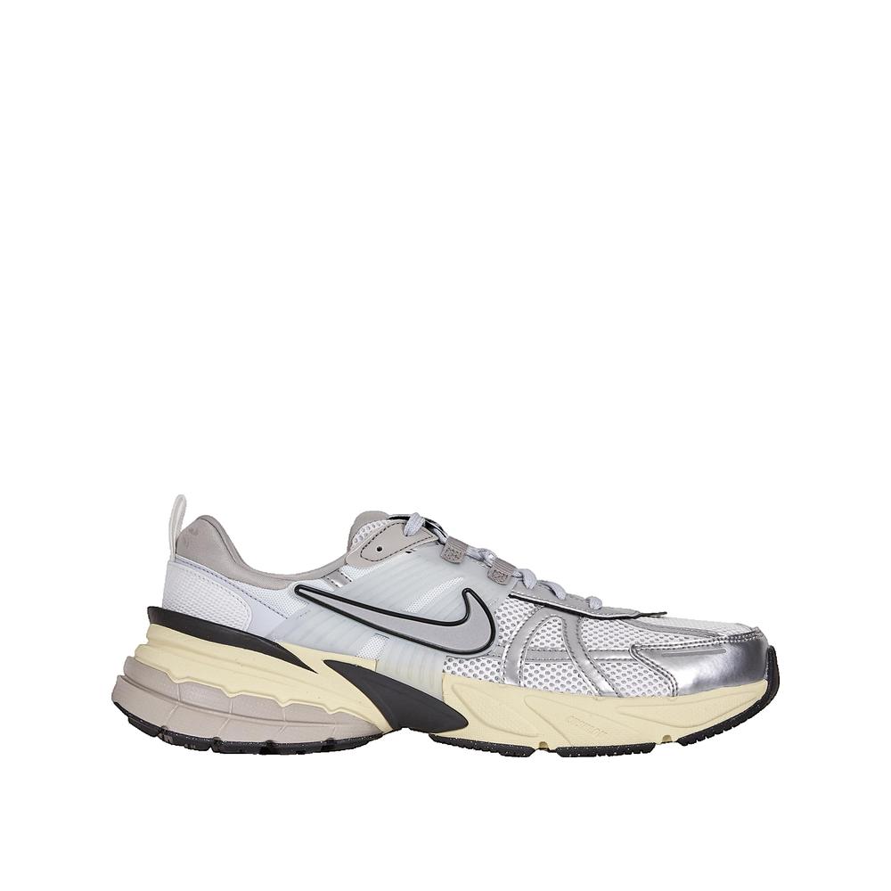 Sneakers Nike V2K Run