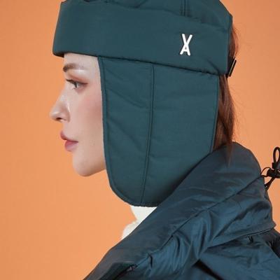 VARZAR Тяжелая утепленная шапка-ушанка с логотипом и заклепками зеленая