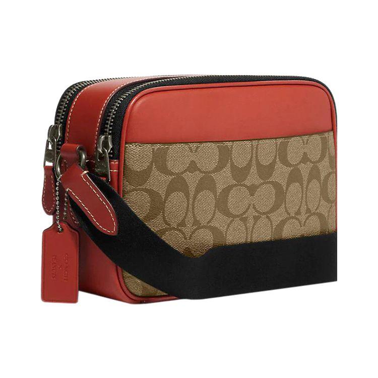 Coach X Snoopy X Peanuts Коллаборация Прямоугольная сумка 23 Monogram Print Мультяшная нашивка Покрытие из холста и телячьей кожи Сумка для камеры Женская сумка через плечо CE746-QBE7V