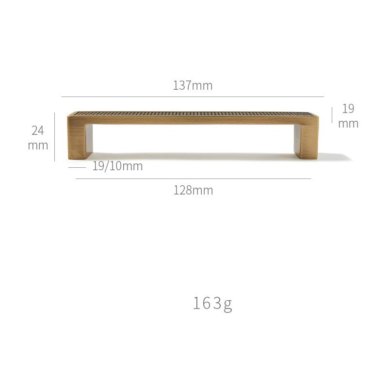 Luxury Brass Drawer Knob Vintage Cabinet Wardrobe Pull Handle Antique Bronze Kitchen Hardware Furniture Drawer Home Renovation