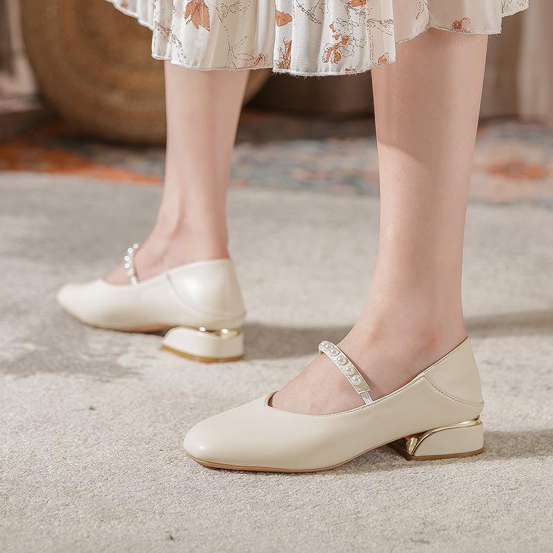 Туфли Мэри Джейн Женские 2025 Лето Одинарные туфли Французские Нежные На плоской подошве Средний высокий каблук Тонкие Маленькие Кожаные туфли Нежный Ветер