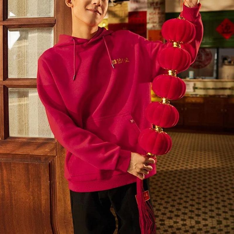 Li-Ning Модная спортивная серия, ежедневная золотая коллекция, повседневная свободная толстовка с капюшоном, мужские топы красного цвета AWDS159-2