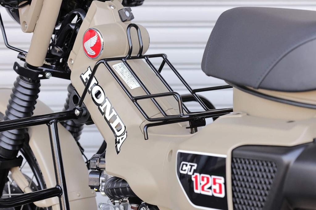 Центральный багажник Kijima Bike Parts, сталь CT125 Hunter Cub, черный ('20-) 210-2757