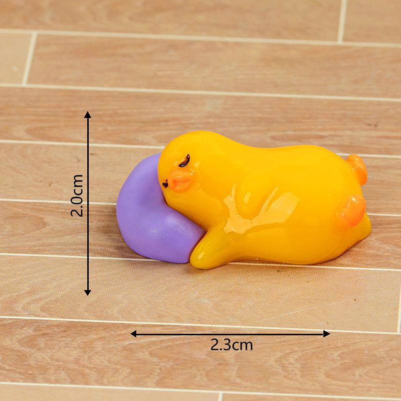 Мультяшная новинка, фигурка утки, милая статуэтка утки, кавайное мини-украшение в виде животного, креативное украшение для дома своими руками, аксессуары, подарки