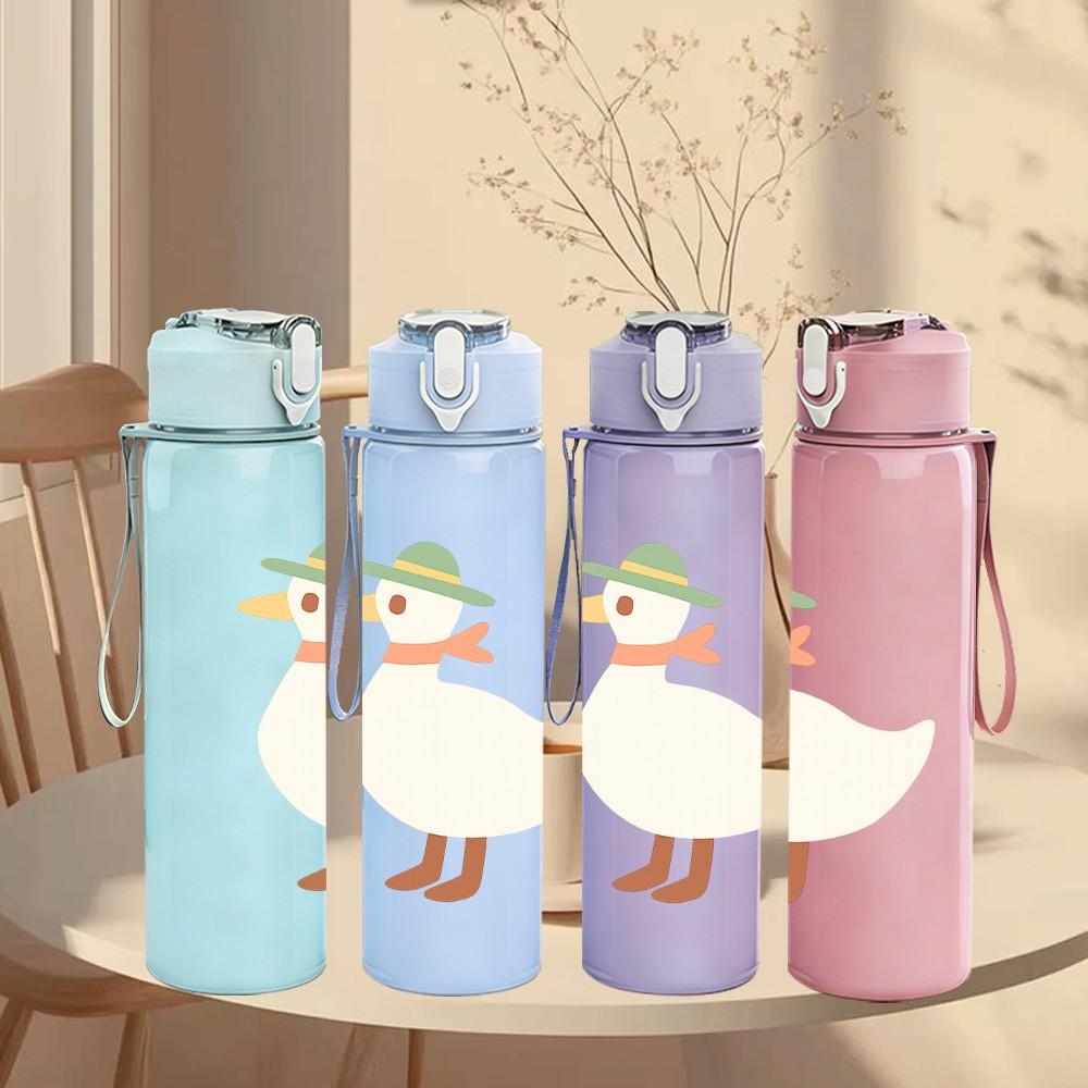 1PC Cartoon White Duck Figure 750ml Color Plastic Sports Water Bottle Leakproof Flip Straw Lid For Sports Office Home Use