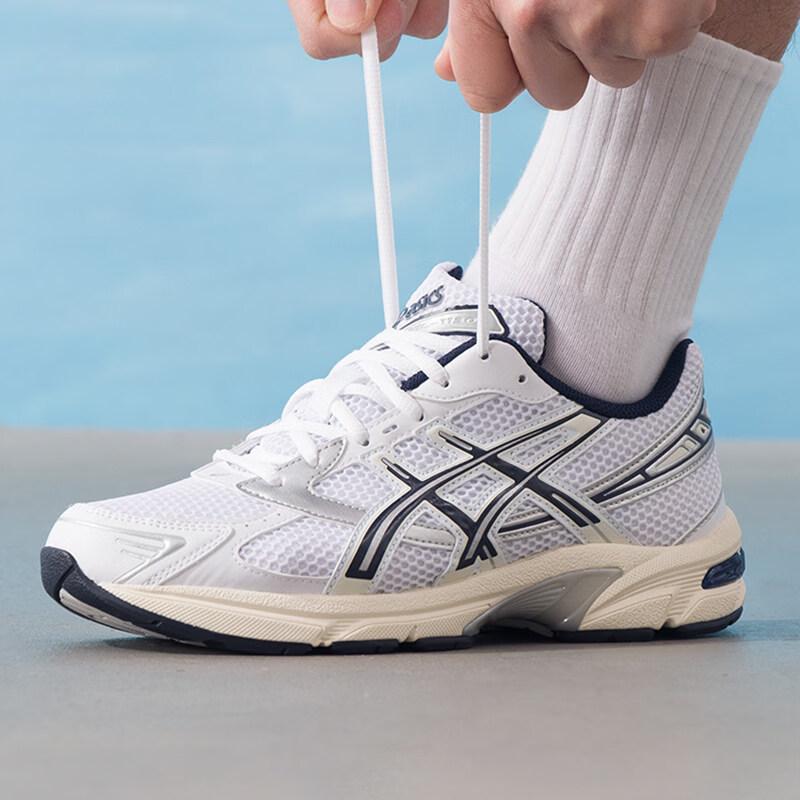 Asics Женские всесезонные беговые кроссовки 1202A164-110