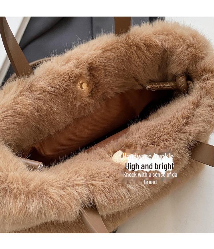 Зимняя плюшевая сумка в европейском и корейском стиле 2025 года - высококачественная маленькая сумка через плечо