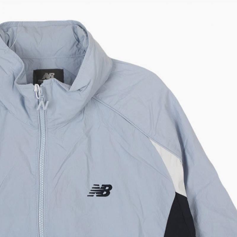 New Balance Куртка Nqj NbNafcO113 51 UNi N flyiNg Warm Up Jacket Semi O