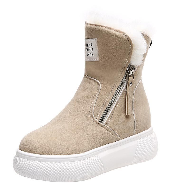 Короткие женские ботинки на толстой подошве с круглым носком и плюшевой подкладкой на губчатой подошве