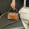 Кожаная нишевая сумка-ведро нового дизайна, сумка через плечо, мессенджер премиум-класса с геометрической вставкой, женская сумка для通勤