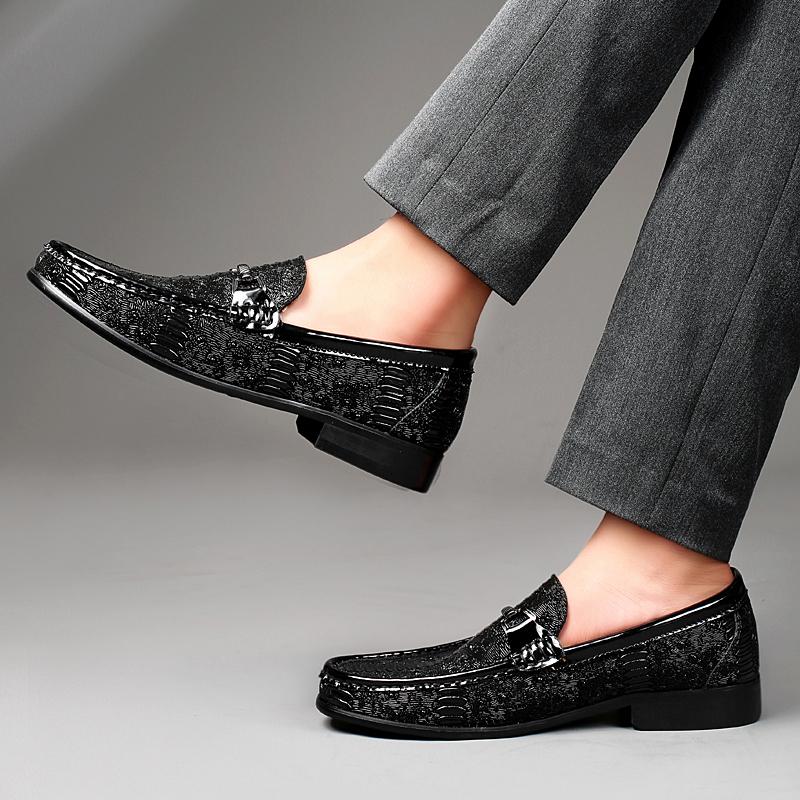 Мужские мокасины из натуральной кожи, универсальные роскошные деловые туфли 2024 года, нескользящие модные мужские туфли без застежек, удобные мужские туфли для вождения