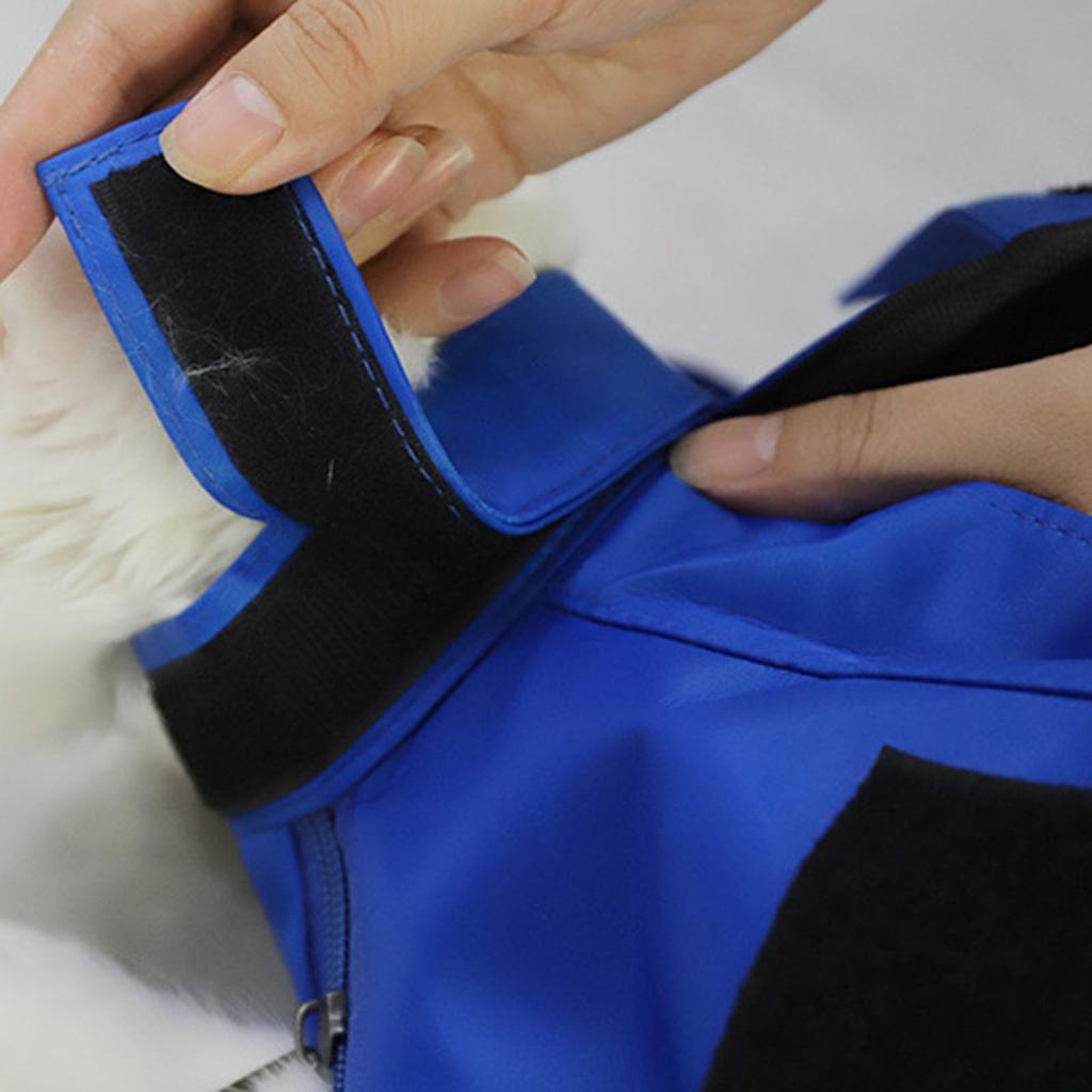 Adjustable Shoulder Strap Pet Carrier Bag With Safety Hook Soft Padding For Outdoor Travel And Daily Use