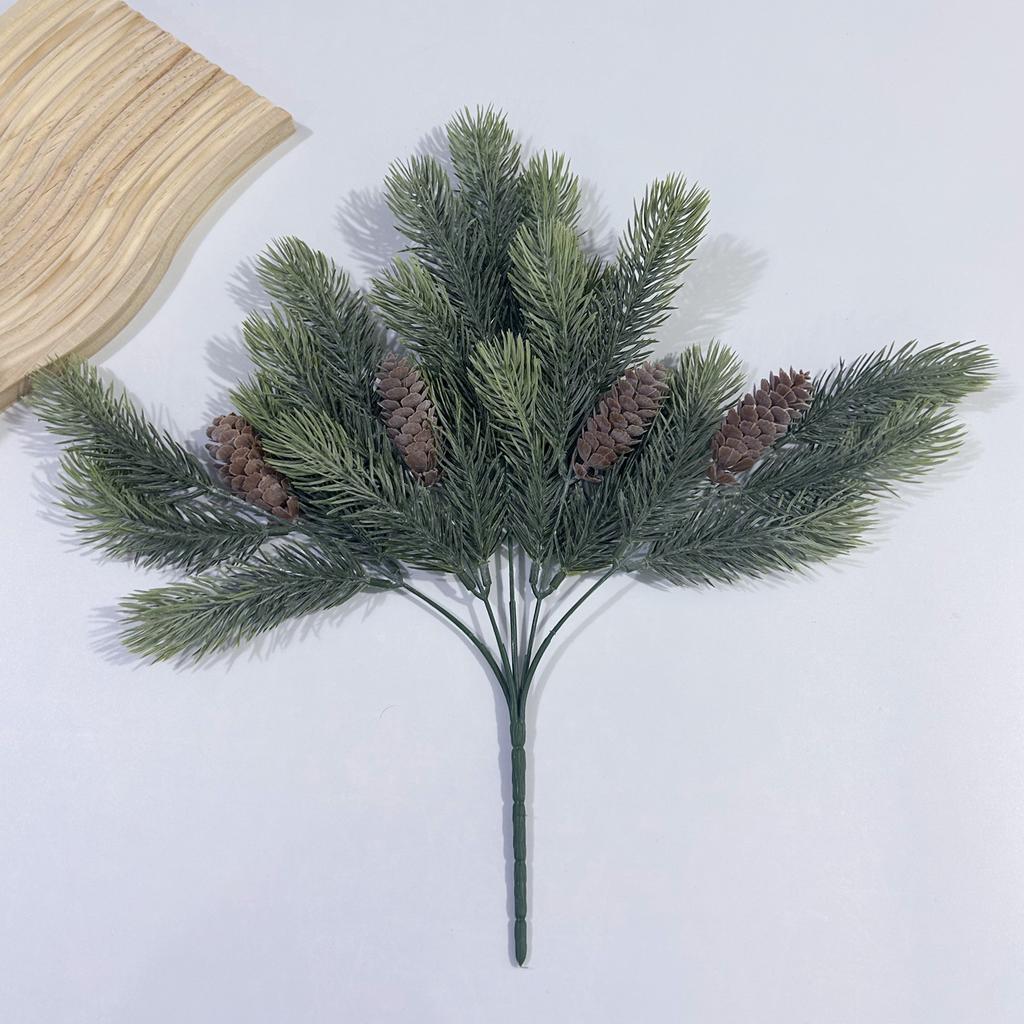 Artificial Pine Needles To Decorate a Bunch of Pine Cones Christmas Holiday Home Decoration Wholesale