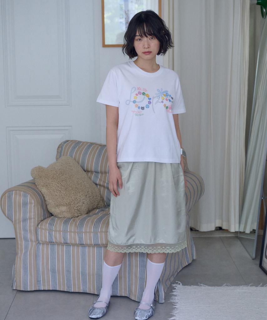 AMBLER Button Lettering Graphic Short Sleeve T-Shirt As1312 (White)