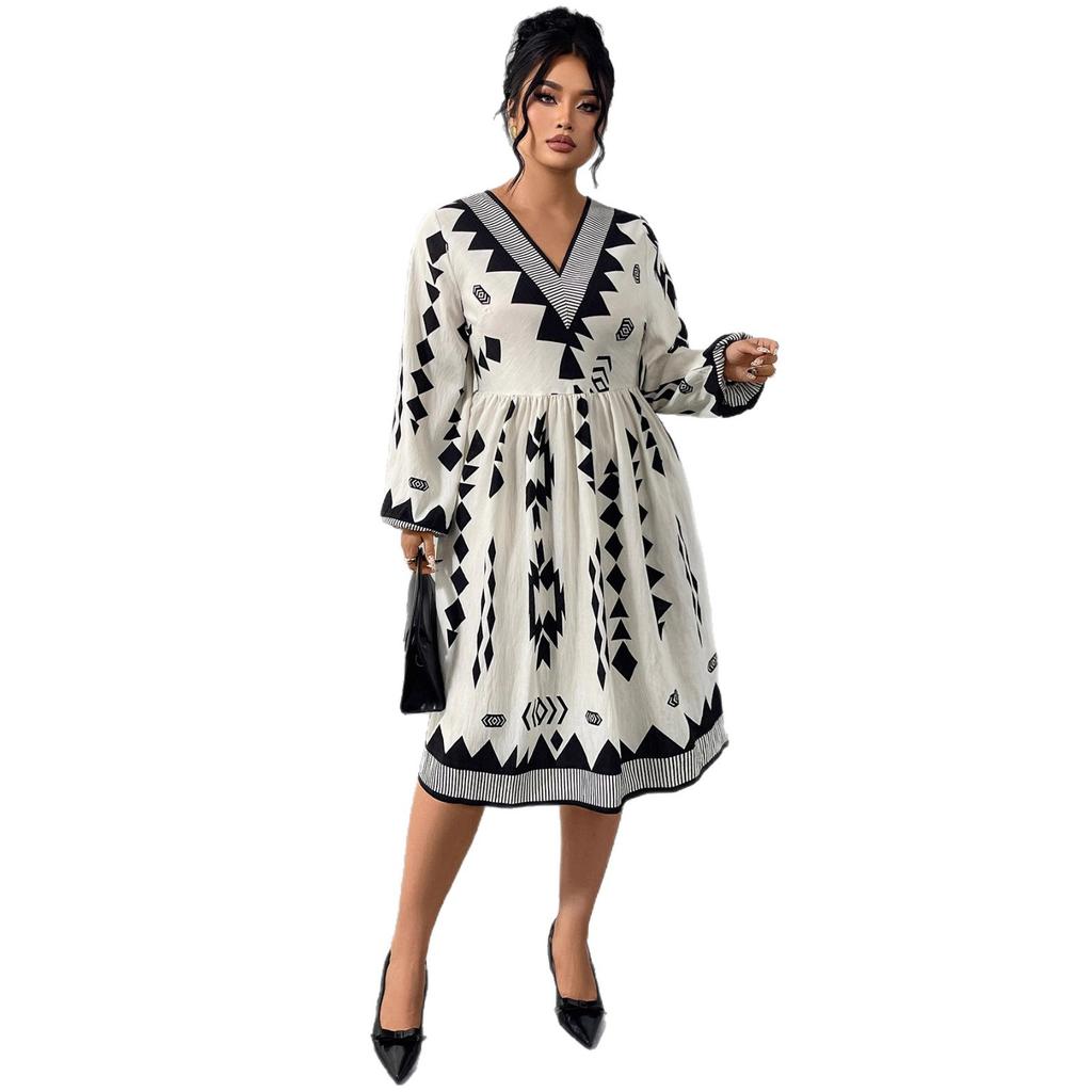 Foreign trade autumn and winter new dress large size fat mm printed bubble sleeve V-neck dress high waist and thin dress