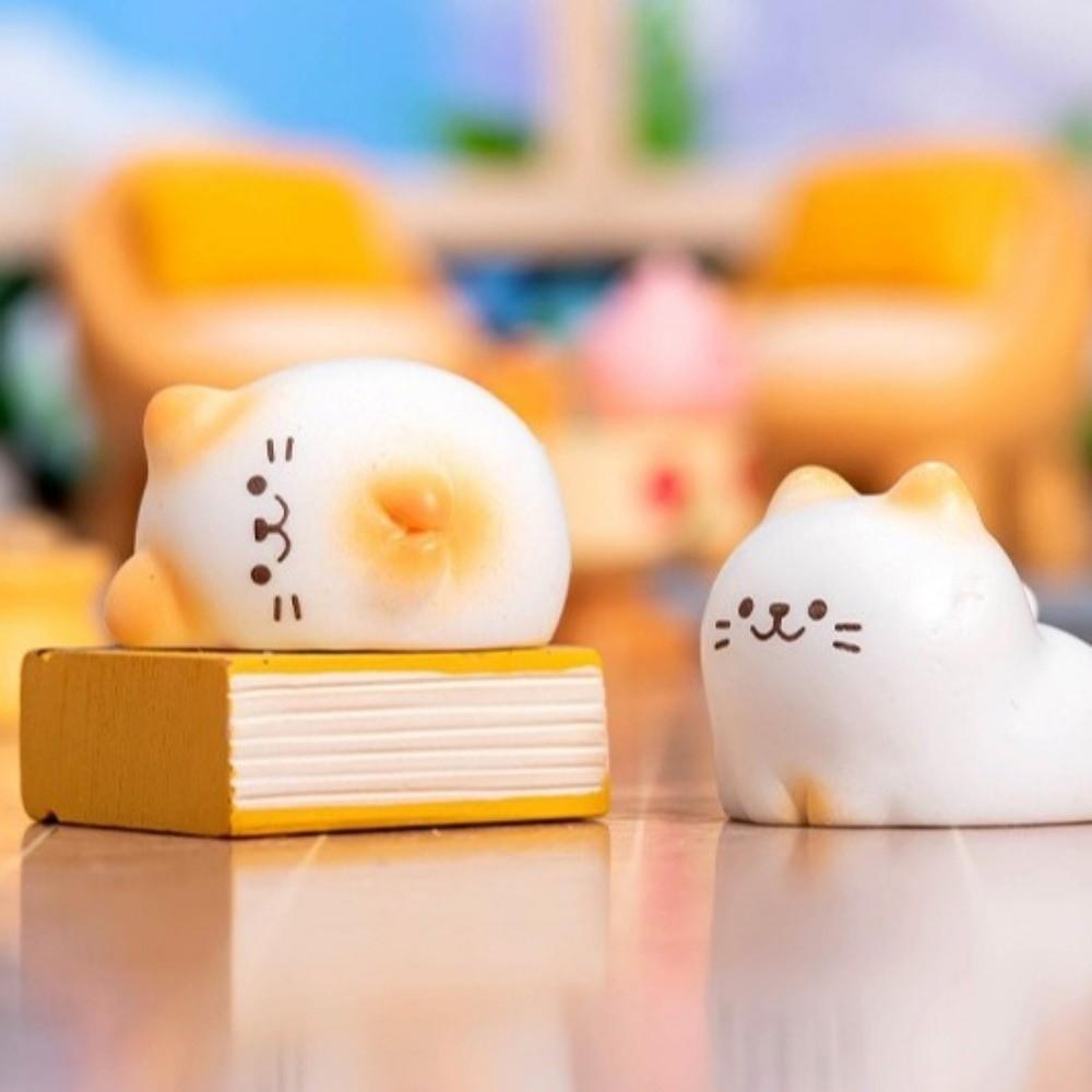 Wealth Cat Model Mini Resin Crafts Kawaii Animal Ornaments Cat Figurine Desktop Decoration