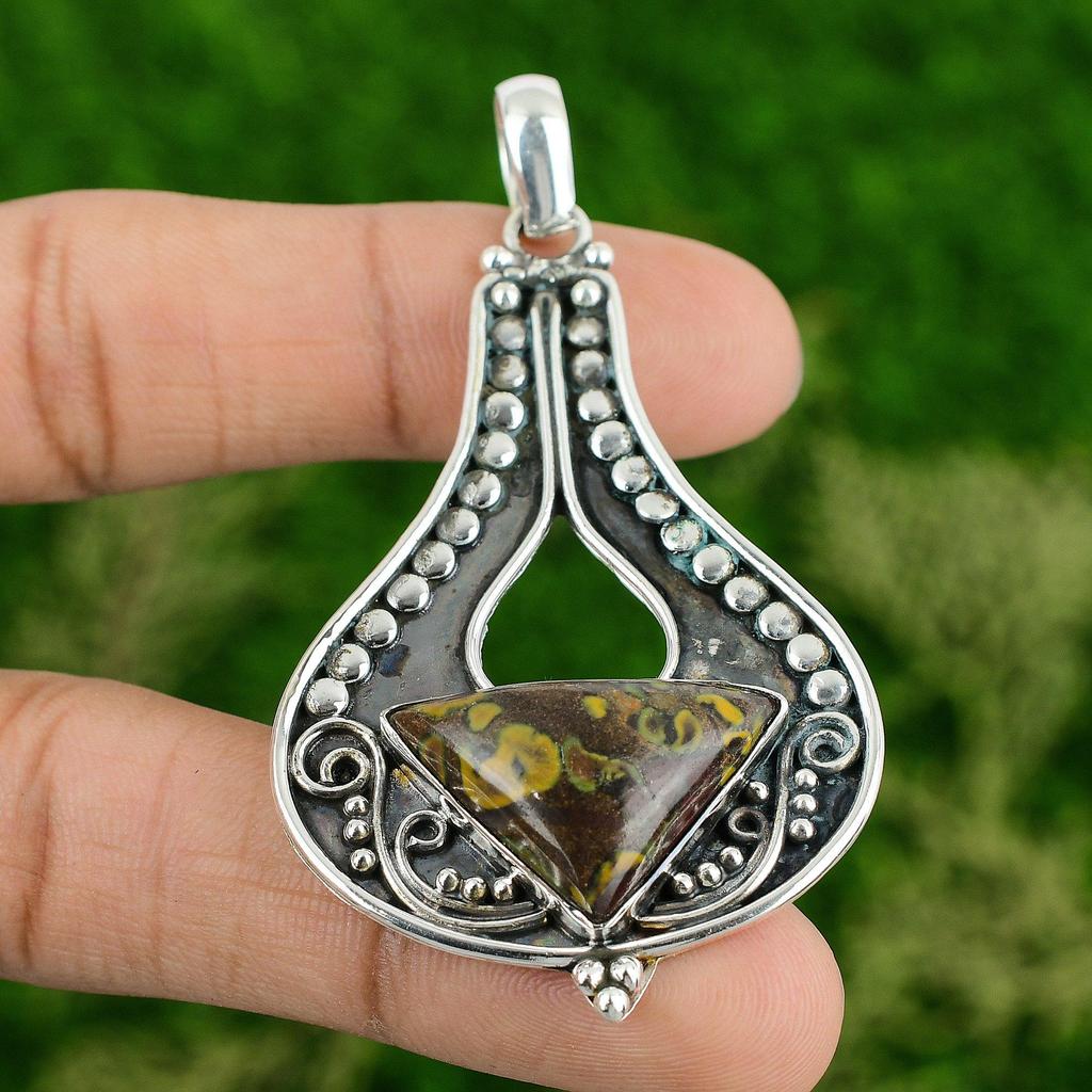 Скидка ко Дню дочерей Кулон-подвеска Boho с безелем из триллиона риолита Серебро 925 пробы