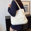 Однотонная повседневная тканевая сумка большой вместимости, новая простая и универсальная легкая наплечная сумка, сумка-тоут для通勤, женская