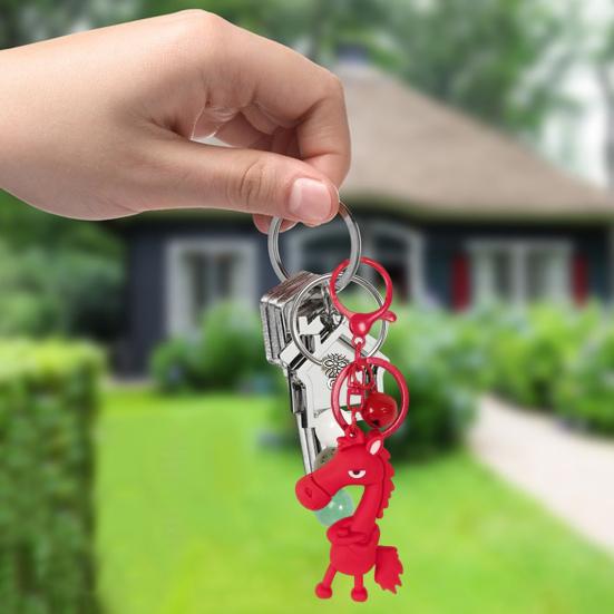 Крутой брелок для ключей с лошадью, милый мультяшный брелок с подвеской в виде лошади, металлический брелок для рюкзаков, сумок с брелоком-колокольчиком