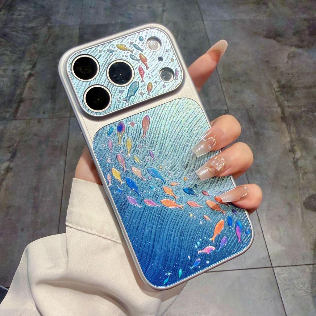 Чехол с блестящим рукавом: 3D Текучий Свет для Apple iPhone 17Pro и 16Pro Max, Полное Покрытие с Дизайном Косяк Рыб