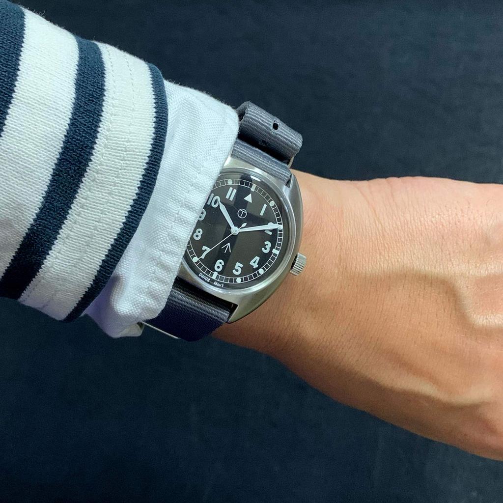 Часы Военные часы Военно-морские часы Королевские ВВС тип [Naval co.] Mil.-02A