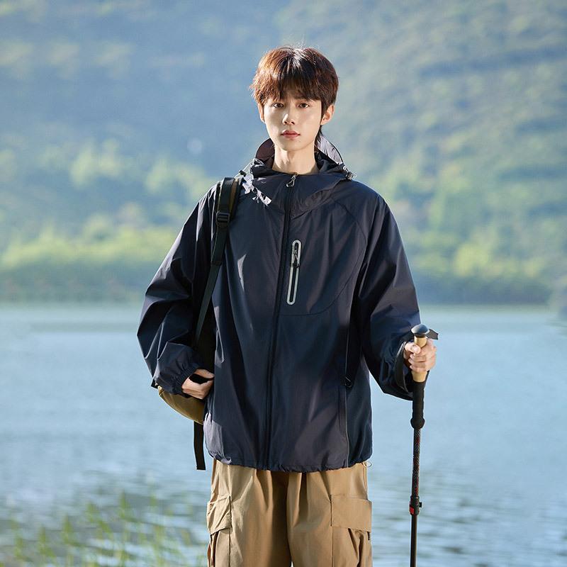 1011 New Outdoor UPF10 Ice Silk Sunscreen Clothing Men's Summer Cool Jacket Loose and Comfortable Mountaineering Sunscreen Clothing