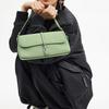 Coach Хэмптонс 26 однотонная сумка-кроссбоди из коровьей кожи с стеганой полосатой откидной крышкой на застежке-клипсе средняя женская светло-фисташковая
