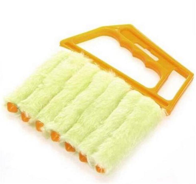 Щетка для очистки жалюзей