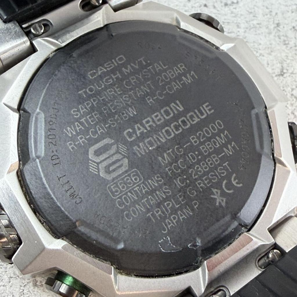 Casio Солнечные часы из углеродного волокна G-SHOCK MT-G MTG-B2000XD-1AJF с радиоуправлением