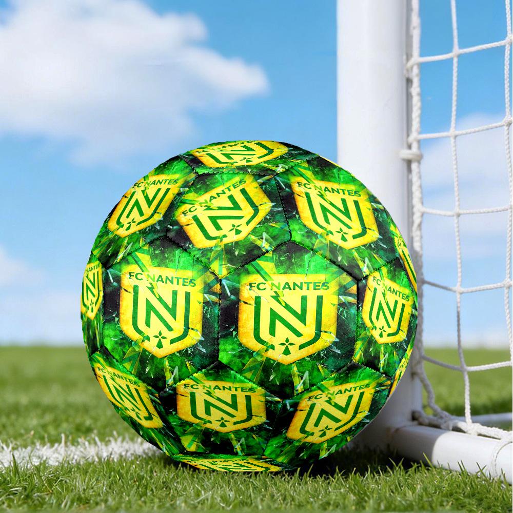 Fc Nan-tes Crest Design Printed Size 5 Soccer Balls, High-Quality, Anti-Slip, Protective Football, A Unique Gift , Birthdays, Christmas Gifts