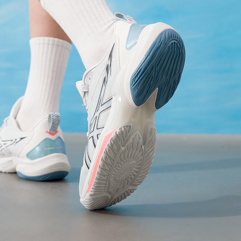 Asics Унисекс Баскетбольные кроссовки Swiftace 1063A114-101