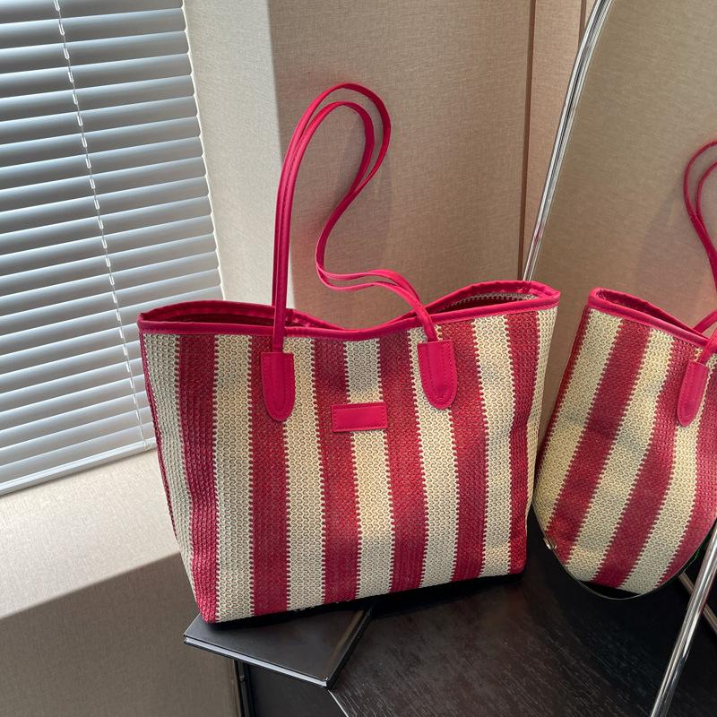 Striped Straw Beach Bag with Zipper Shoulder Bag Holiday Travel Handbag Top Handle Bag for Women Vacation Shopper Totes CLE