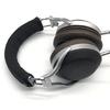 Вентилируемые амбушюры с технологией Never Slip Grip для комфортного длительного ношения в студии и на улице