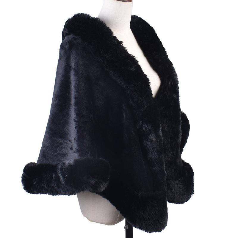 Women's Romantic Shawl Fur Coat With High Quality Artificial Fur For Warmth And Comfort