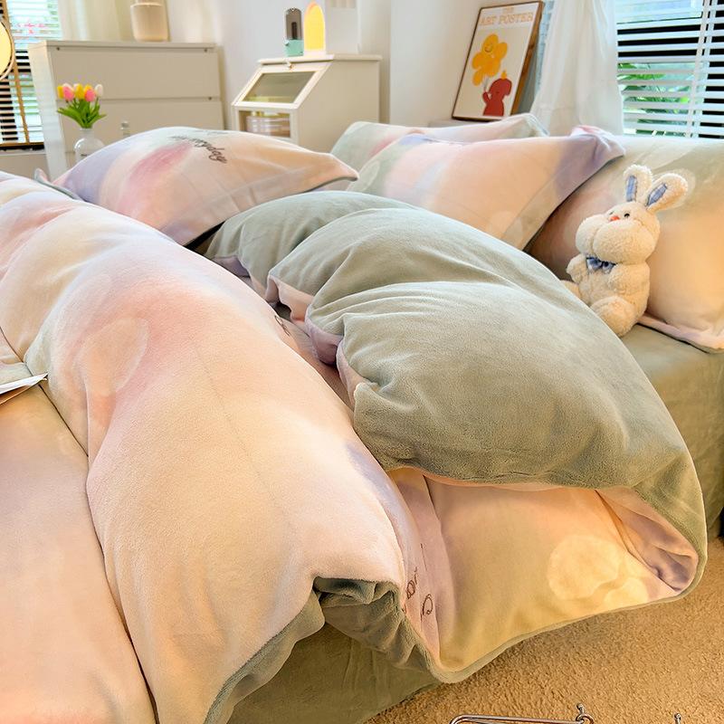Зимнее молочное бархатное 4 предмета, скандинавское бархатное коралловое бархатное пододеяльник, фланелевая простыня, пододеяльник