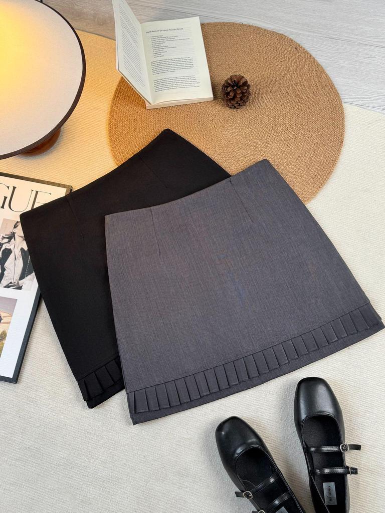 High-Waisted Grey Pleated Lace Mini Skirt - A-Line, Versatile Women's Fashion for Spring/Summer 2026