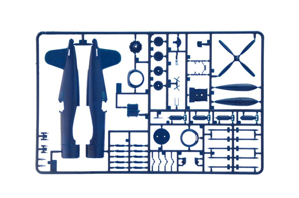Platz Italeri Масштаб 1/72 Американский истребитель F4U-4 Corsair Пластиковый набор модели IT1453 (Самолет)