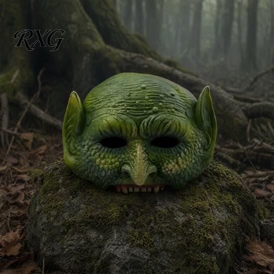 Comfortable Dinosaur Cosplay Mask Halloween Green Lizard Mask, Realistic Textured Half-Face Mask,PU Foam Non Stuffy Animal Face Costume Accessory, for