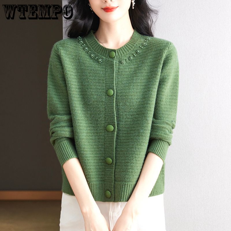 Autumn and Winter Fashion Women's Sweater Knitted Cardigan Round Neck Pearl Sweater Coat Thickened