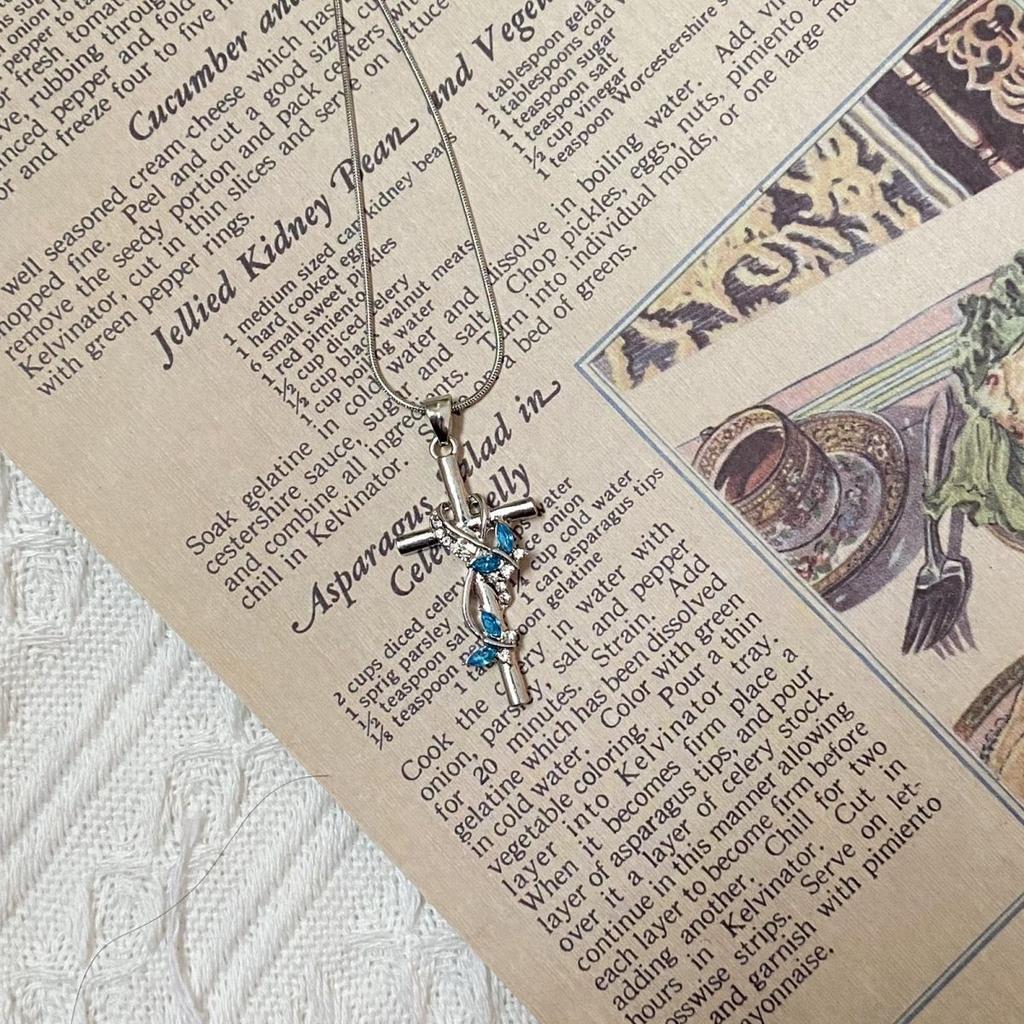 Европейские и американские трансграничные y2k красотки бабочка кожаный ошейник панк-рок чокер цепочка на ключицы ожерелье ювелирные изделия для внешней торговли