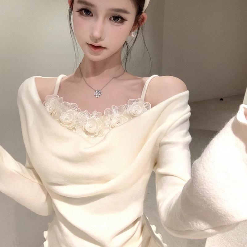 2025 Women's Patchwork Cowl Neck Off-Shoulder Long Sleeve T-Shirt with 3D Floral Design