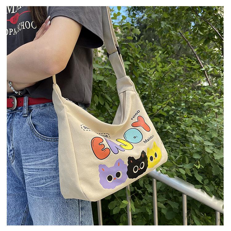 Холщовая сумка Женская сумка большой вместимости Новая модная мультяшная сумка через плечо для повседневной носки