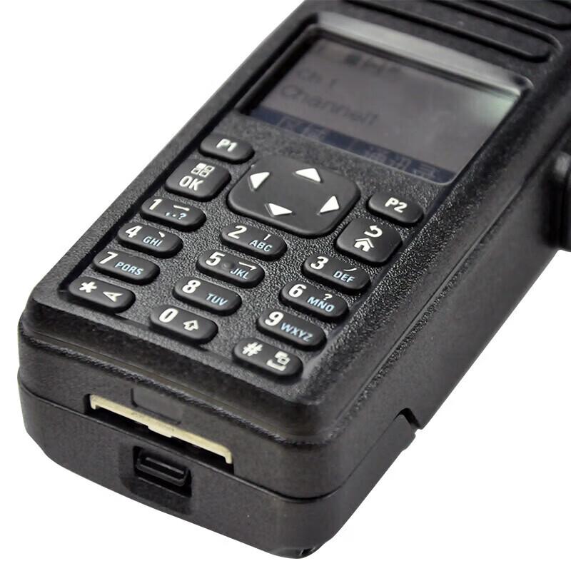 Motorola XIR P8668i Digital Two-Way Radio with GPS & Bluetooth (CN version)