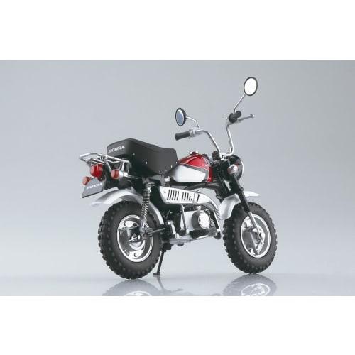 Aoshima Bunka Kyozai Skynet 1/12 Scale Complete Honda Monkey Special Shasta White Motorcycle
