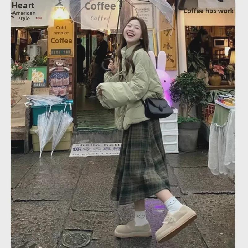 Женская юбка-трапеция из шерсти в зеленую клетку с высокой талией - Коллекция Осень/Зима 2024