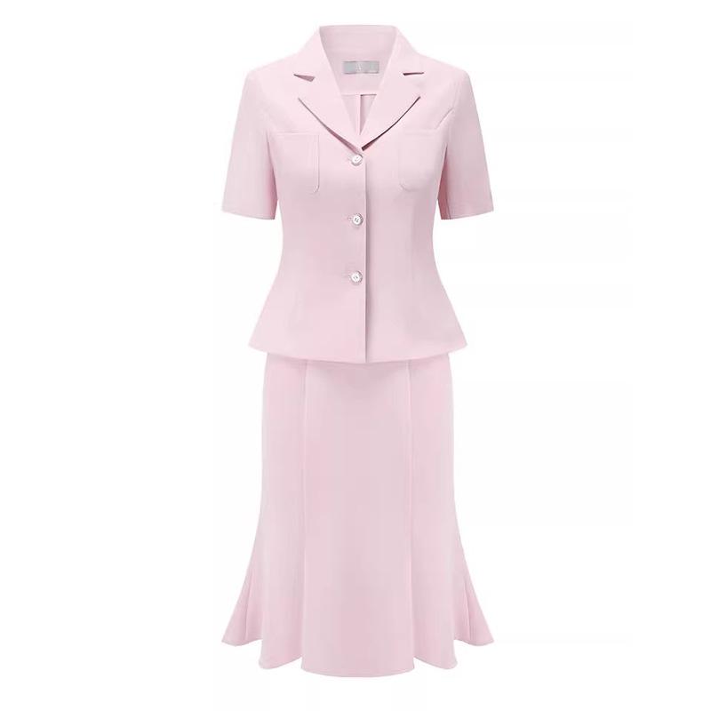 Элегантный ретро комплект из двух частей: юбка «рыбий хвост» и пиджак с воротником-стойкой