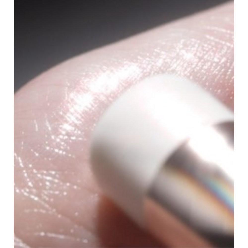 Glint Stick Highlighter 7g, 02 Milky Moon, 1 Piece